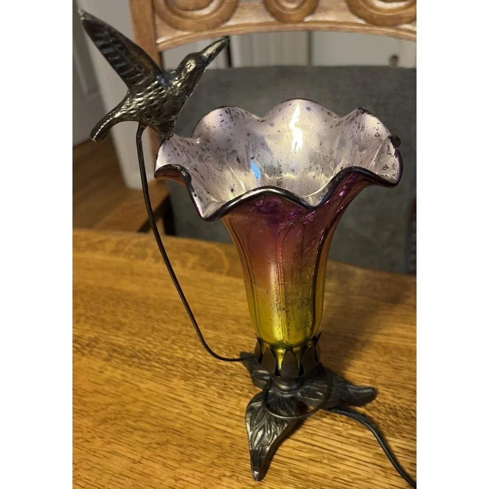 10.5‎ Inch Hand Blown Mercury Glass Hummingbird Lilly Lamp